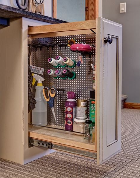 Crafty Work pull out